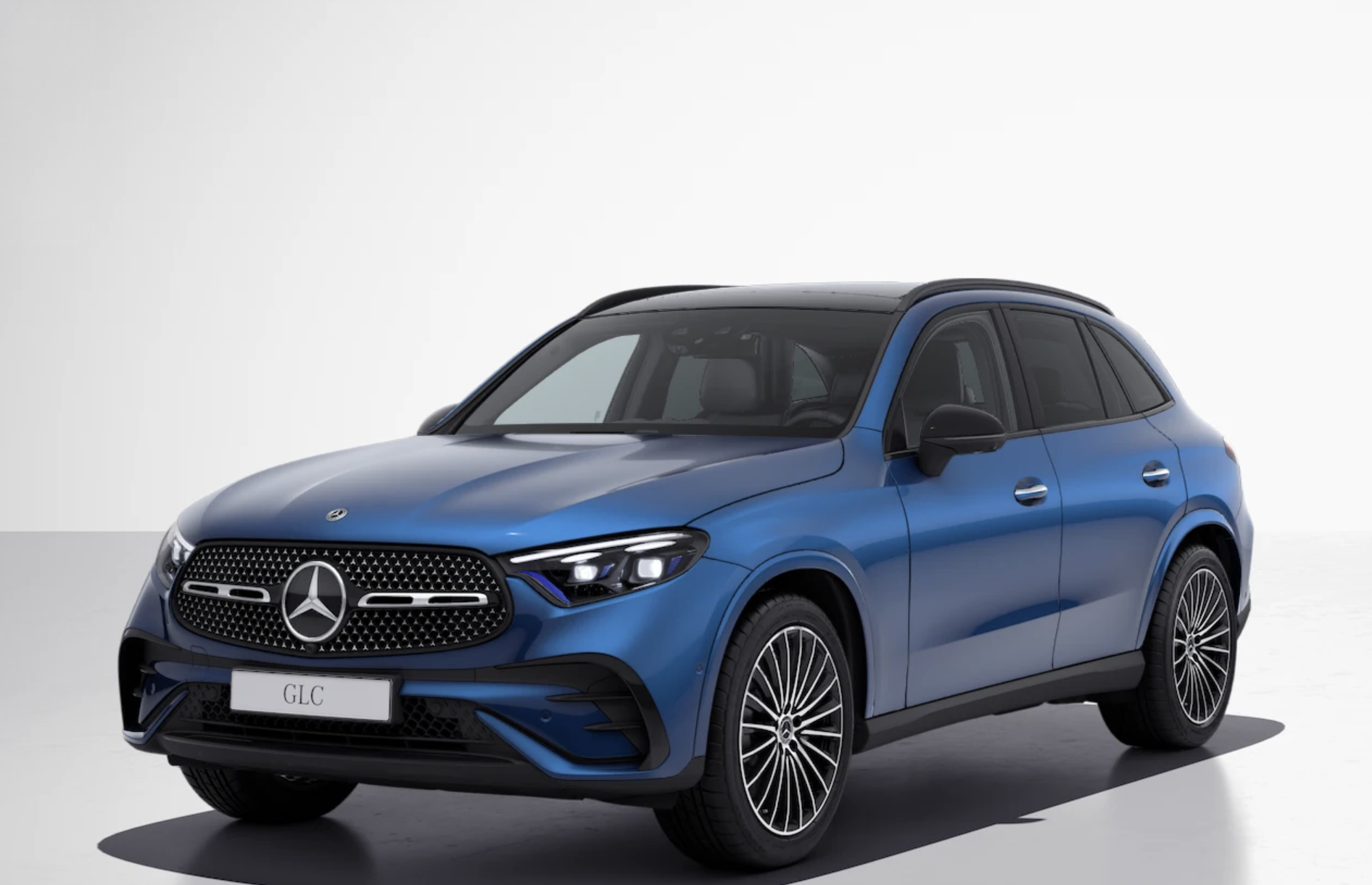 Mercedes GLC 220d 4matic 9G-tronic AMG | novinka 2022 | nové SUV | stylové moderní sportovní | první objednávky online | nová auta ve výrobě | online autosalon AUTOiBUY.com